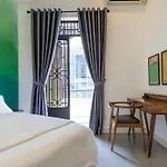 Retro Flat near Nguyen Hue by CIRCADIAN