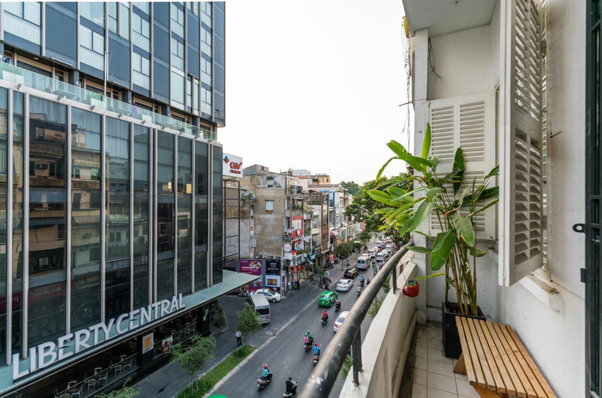 Retro Flat Near Nguyen Hue By Circadian * TP. Hồ Chí Minh
